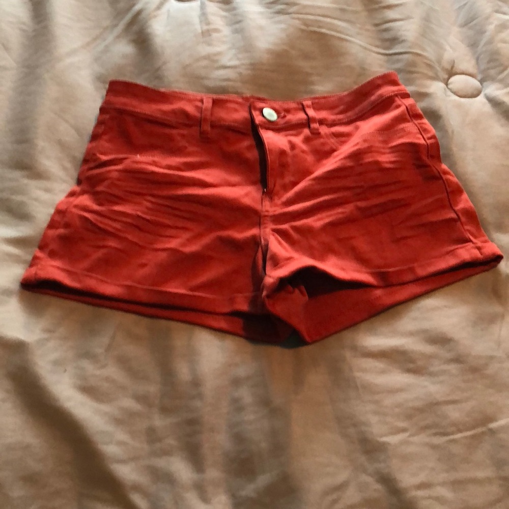 Short shorts